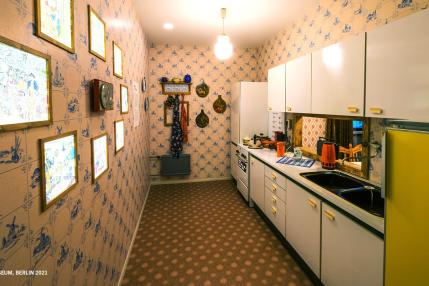 a kitchen from the DDR