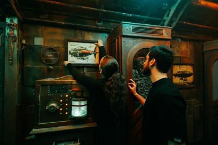 Exit, Escape Room Games