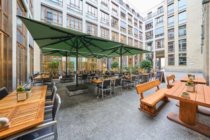 Hopfingerbräu am Brandenburger Tor