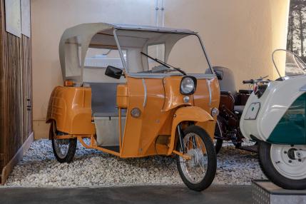  Ausstellungsstück im DDR Museum: Motorrad