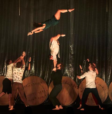 Out Of Chaos by Gravity and Other Myths Gravity and Other Myths im Chamäleon Theater Berlin