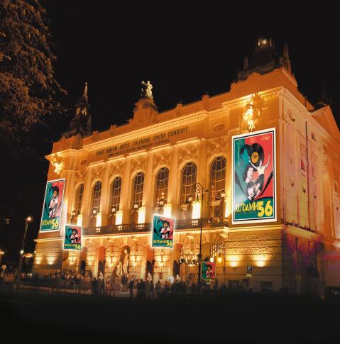 Ku’damm 56: Das Musical im Stage Theater des Westens Ku’damm 56: Das Musical im Stage Theater des Westens