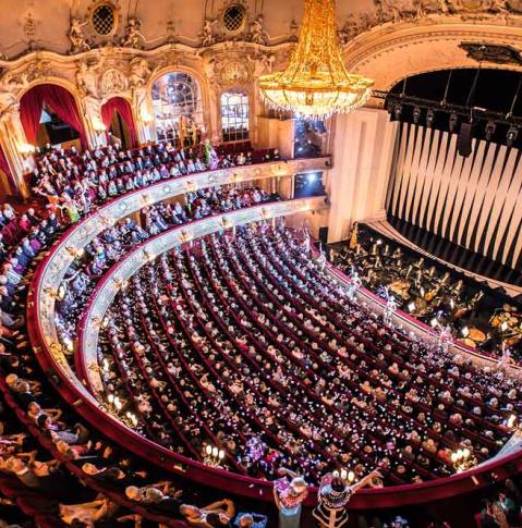 Komische Oper Berlin Saal der Komischen Oper Berlin