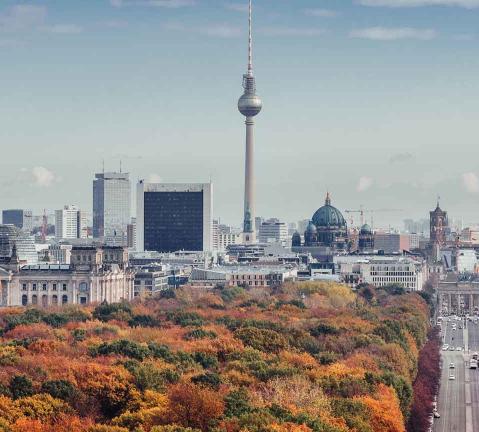 Berliner Skyline im Herbst