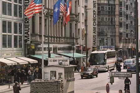 Mauermuseum - Museum Haus am Checkpoint Charlie